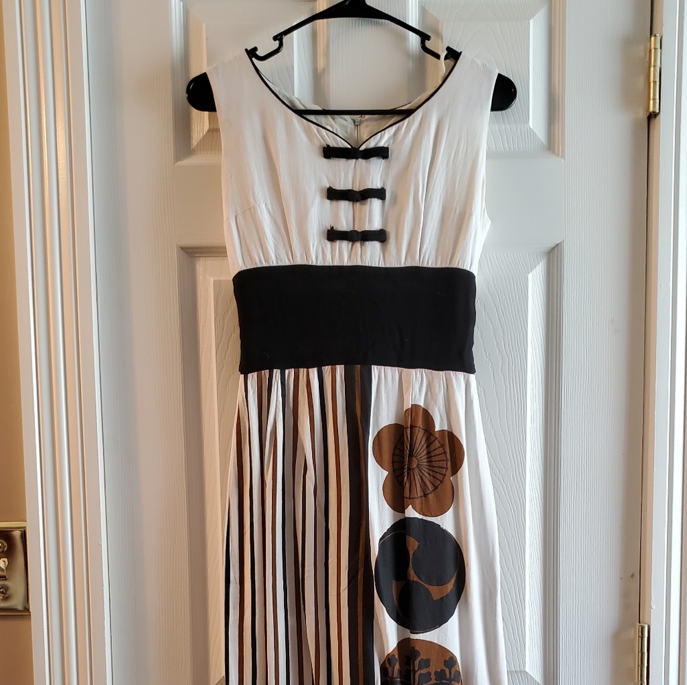 Alfred Shaheen Asian dress - wounded bird!